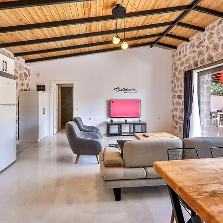 Hacioglan Village 2 Bedroom 7265 * Kalkan